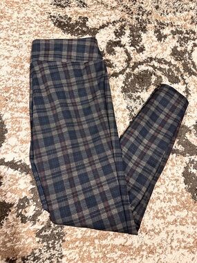 Women’s Navy and Gray Plaid Dress Pants
